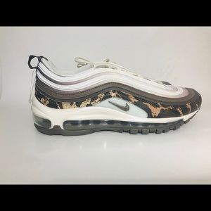 Women’s size 8.5 Nike air max 97